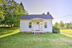 Ferndale Cottage on Private 20 Acre Farm!